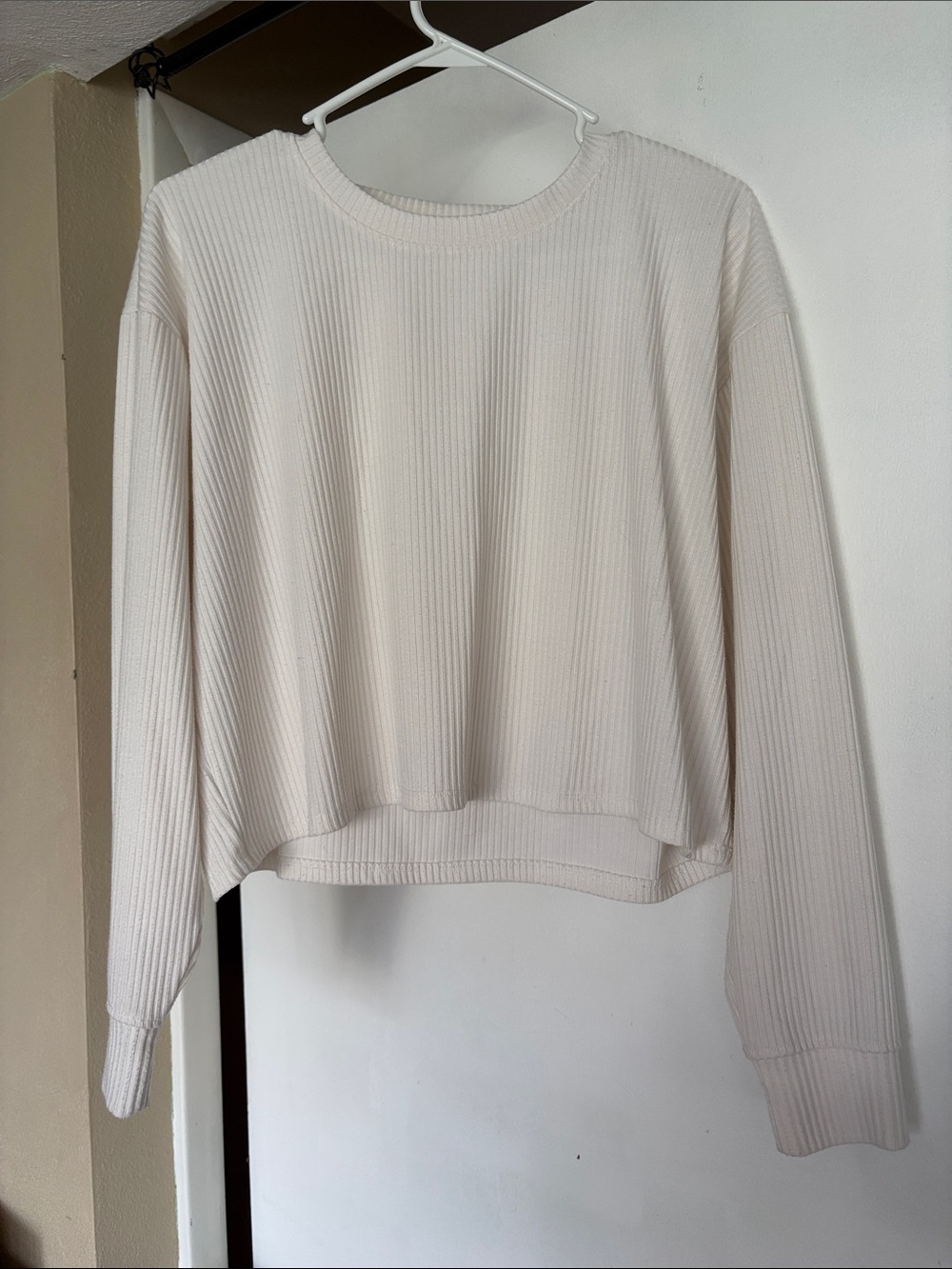 90 Degree By Reflex Cream Ribbed Crewneck Long Sleeve Top